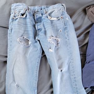 Torn Levis